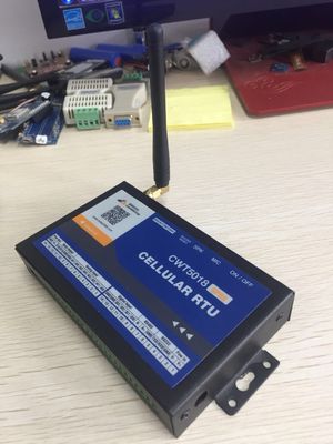 China Filtros duplos de Digitas da proteção do contador de pulso IP30 do registador de dados do sensor IOT de Wifi fornecedor